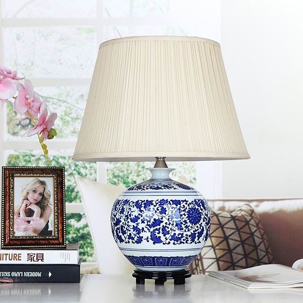 Chinese Blue and White Porcelain Lamp