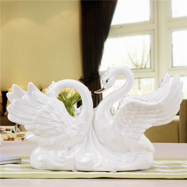 Creative White Swan Couple Lovers Porcelain Figurines