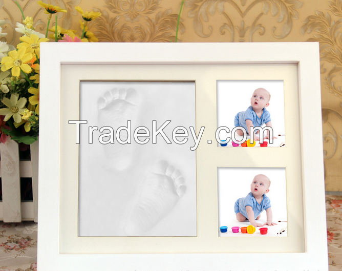 New design hotsale pet accessory wall photo frame clay face sculptures 