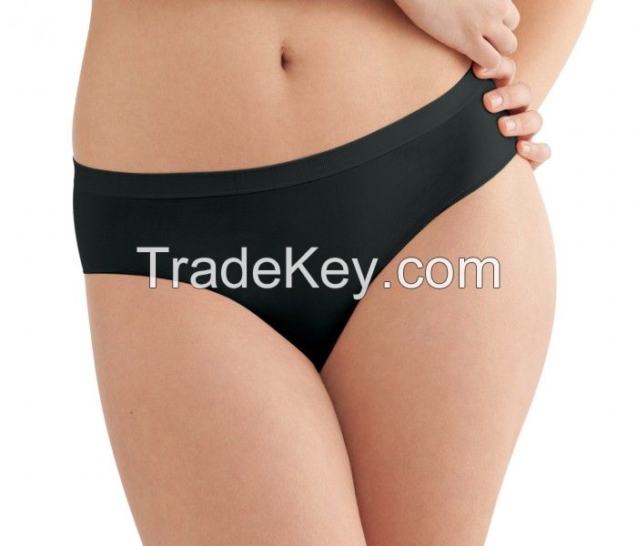 Elegant Black Seamless Womenâs Panty