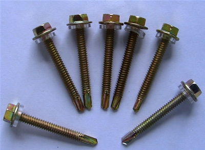 Self drilling screw