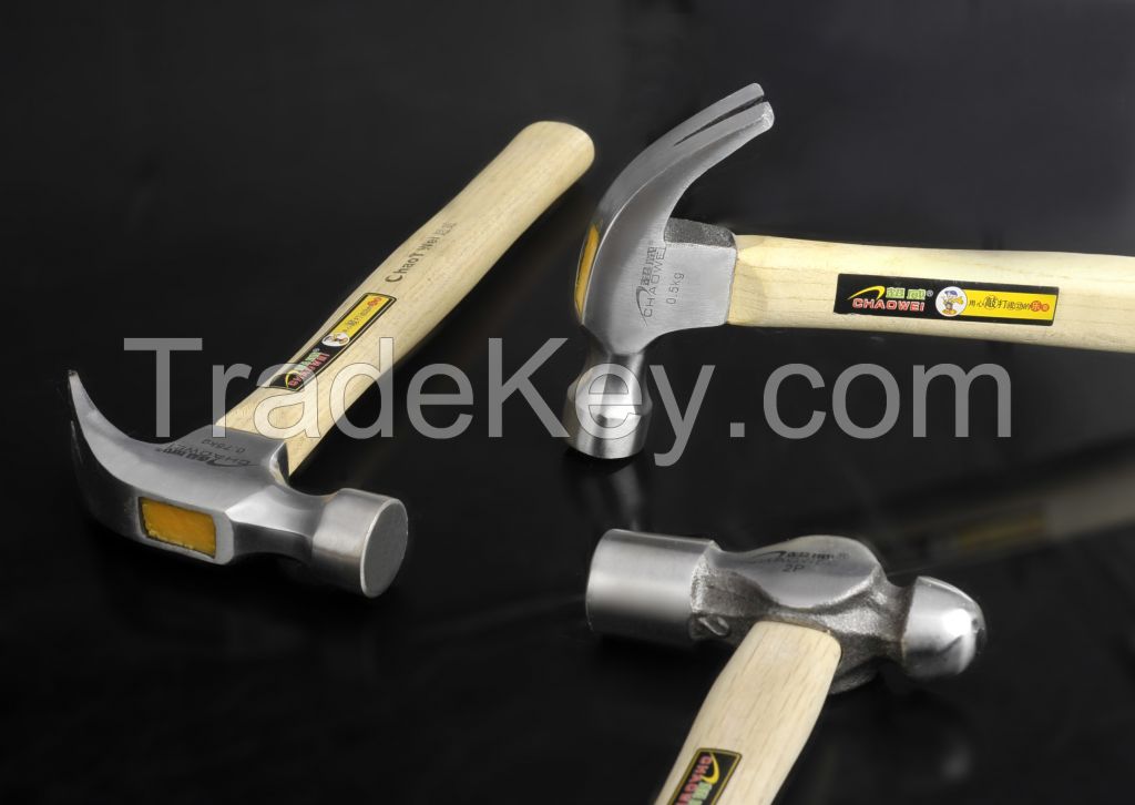 claw hammer  wooden handle