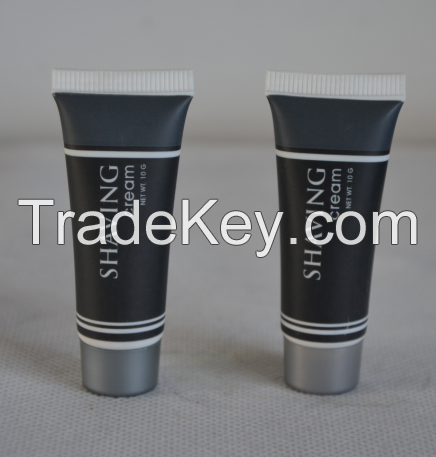 30ml  Hotel shampoo tube