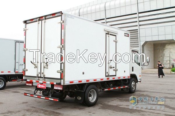 meat medicine fruit refrigerator truck for sale