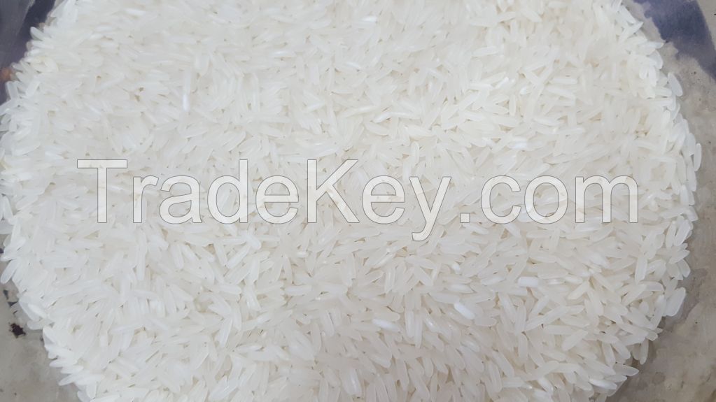 Vietnam white rice 5% broken