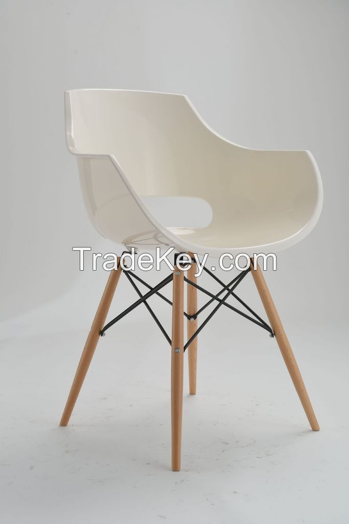 Modern Design White DSW Eiffel Plastic and Wood Chair 