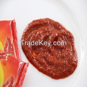 chilli , pepper sauce with 30g sachet