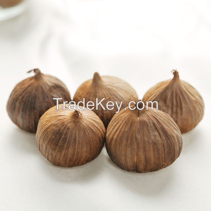 Heathy black garlic