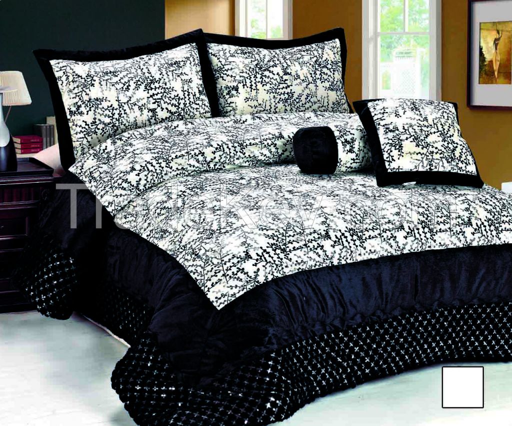 Short velvet comforter set