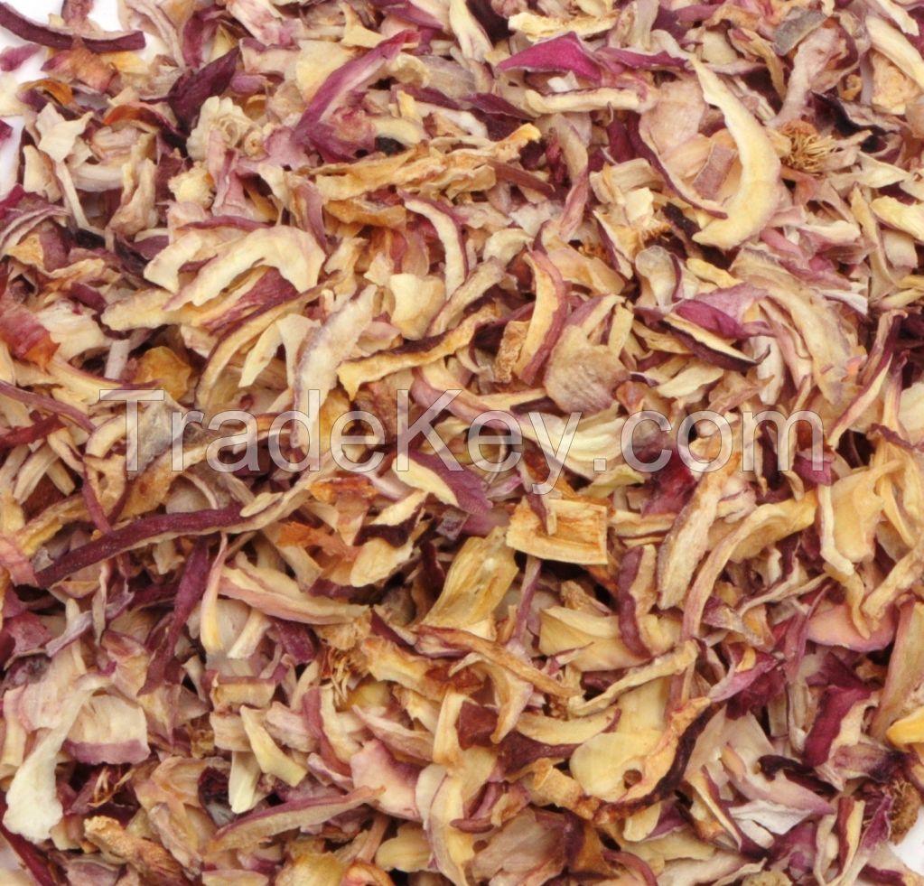 Manufacturer & Exporters of Dehydrated White and Red Onion