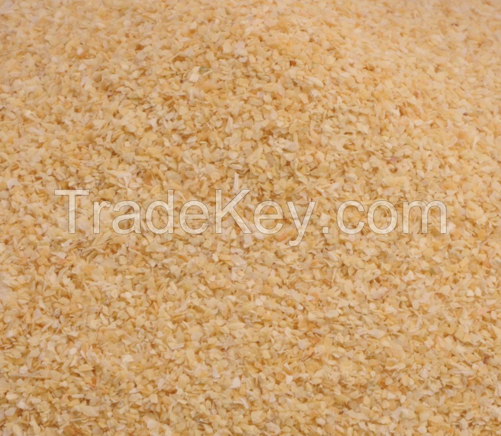 Manufacturer & Exporters of Dehydrated White and Red Onion