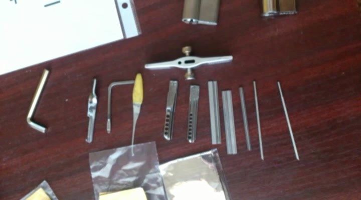 Impression set of Kalle Kilit 257 , Apecs 14 pin , Laser, China, English, Finnish locks !