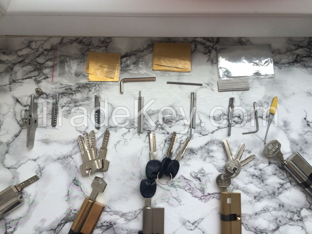 Impression set of Kalle Kilit 257 , Apecs 14 pin , Laser, China, English, Finnish locks !