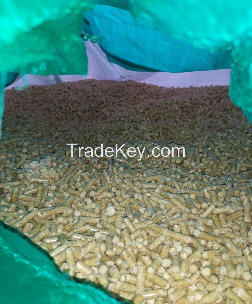 Wood pellets at market Price - Wooden pellet / Sawduct briquette / Ruf briquette