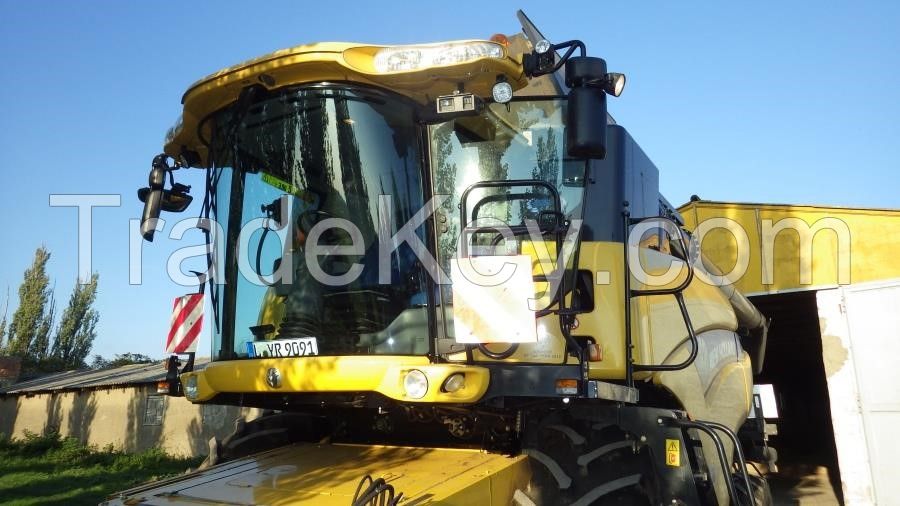 2012 New Holland Cr 9090