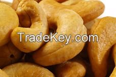 Raw cashews