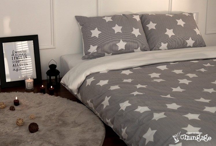 Printed cotton fabric - Cocoa grey star