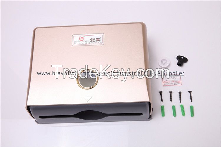 Multi-fold paper towel dispenser