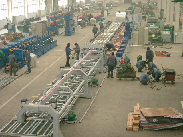 steel structure floor rool forming line