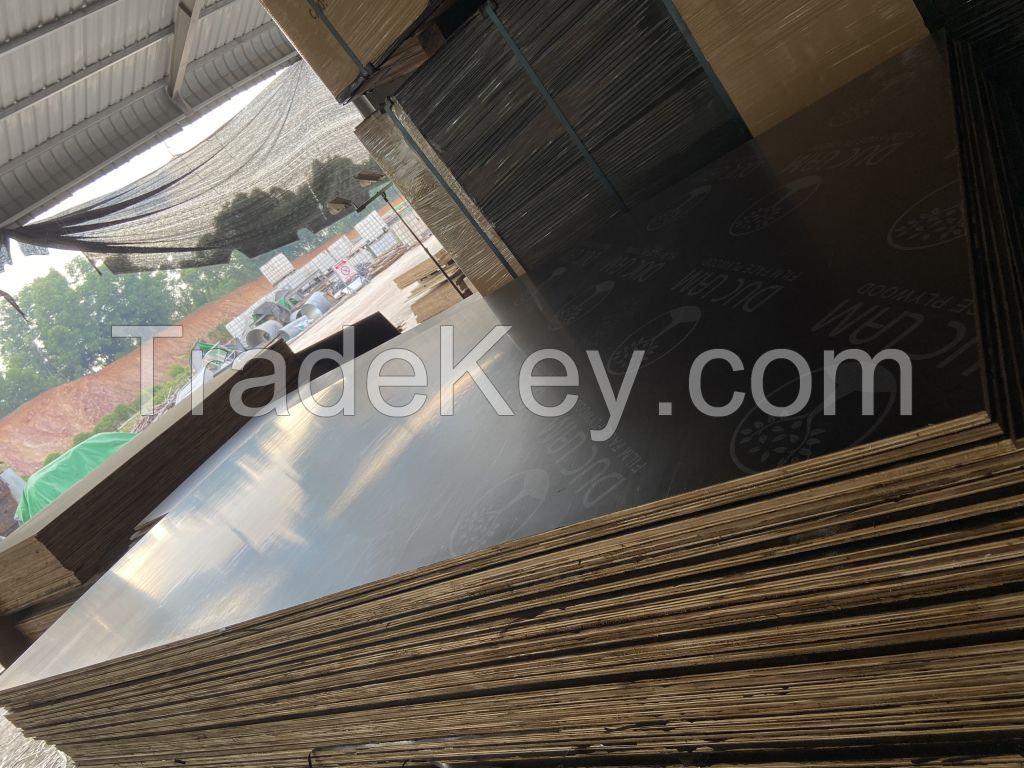 Construction Grade Waterproof Sheet 18mm Film Faced Plywood