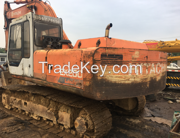 Used Hitachi EX200-1 Excavator