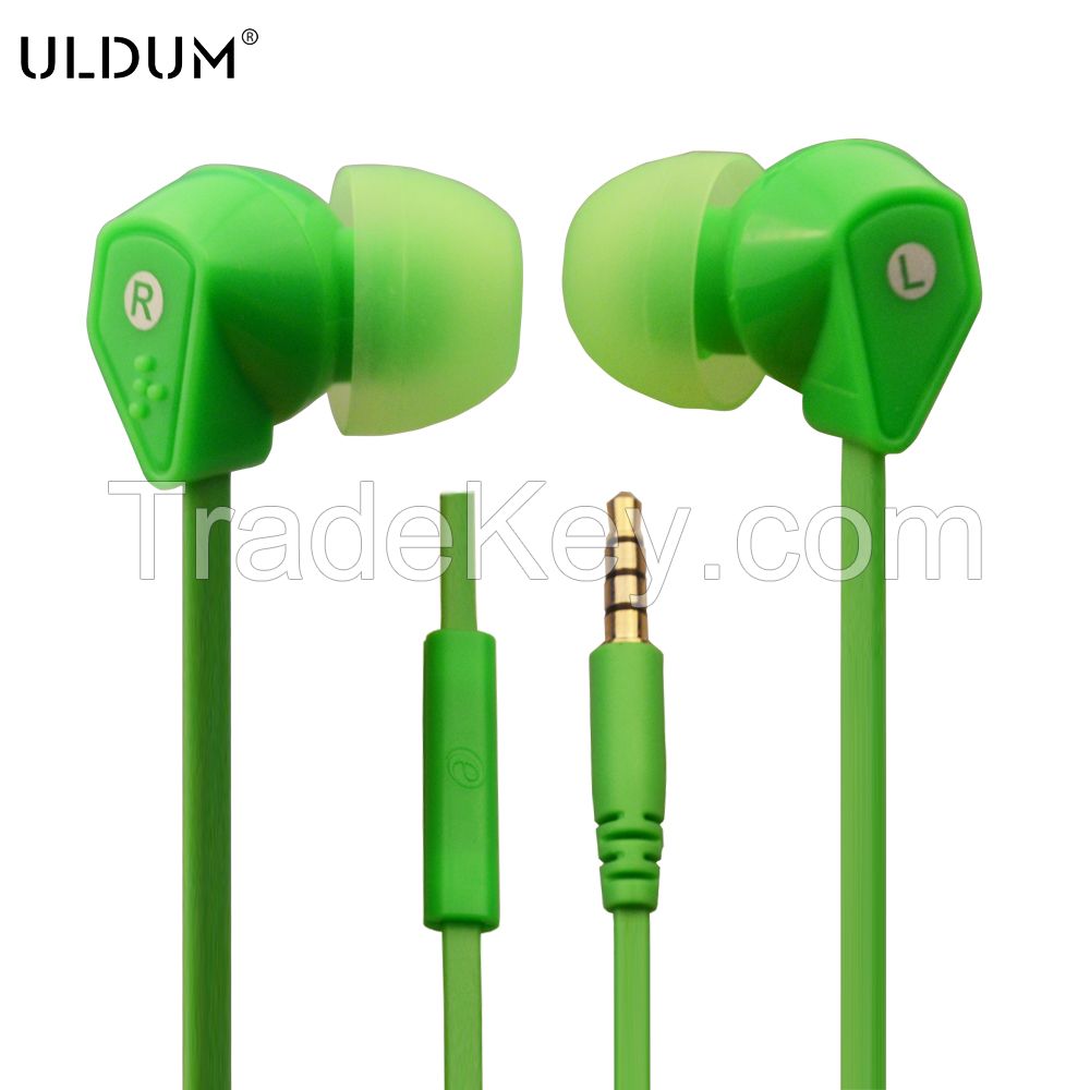 2016 China  Colorful in ear  Earphone with microphone  for MP3