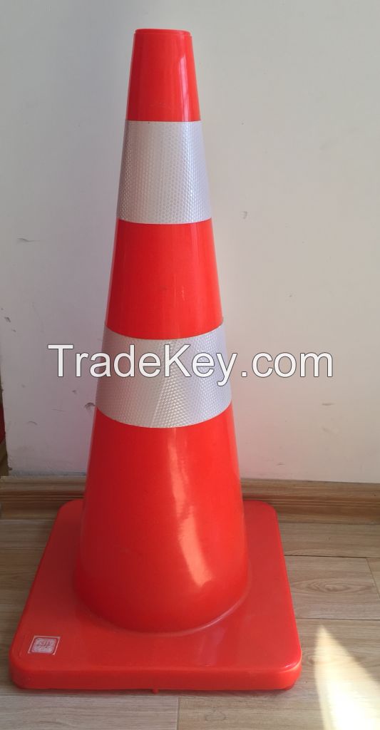 PVC 700mm traffic cone