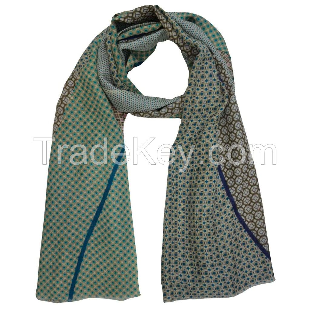 2 Lines Mint Scarves @ KrysdtallSoamas.com