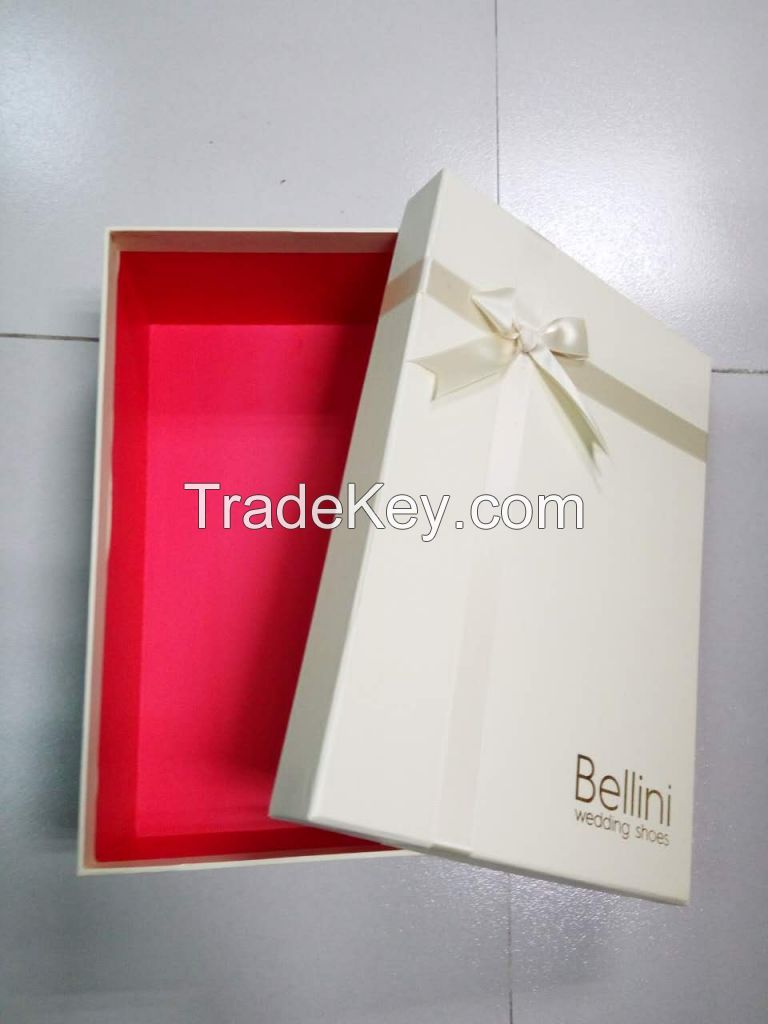 Paper box, gift box, packing box, garment box