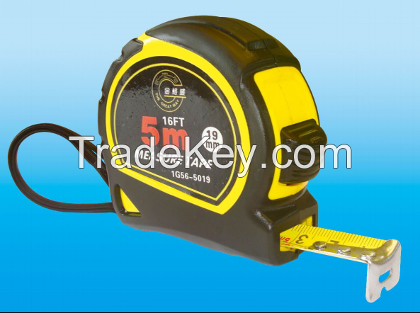 Steel Tape Measure With Rubber Grip