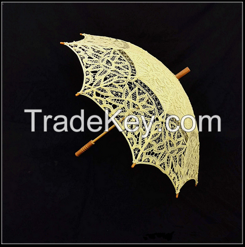 Handmade Western Style Lace Sun Umbrella  Light Yellow