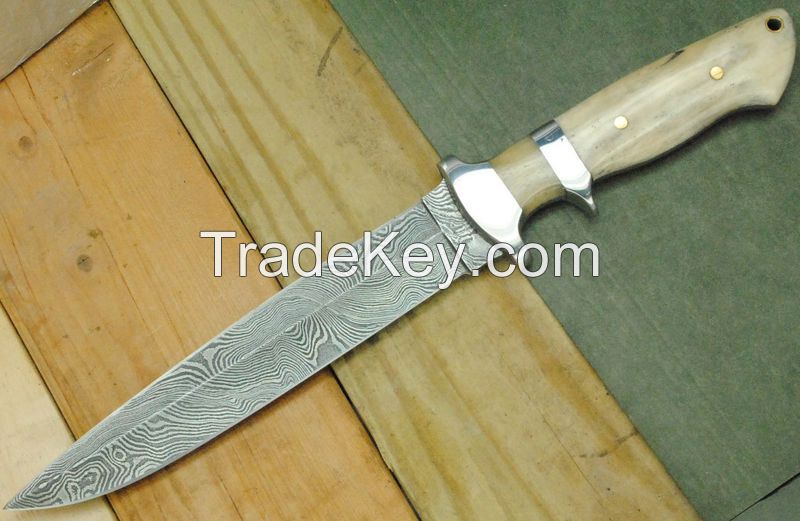 Damascus handmade knives