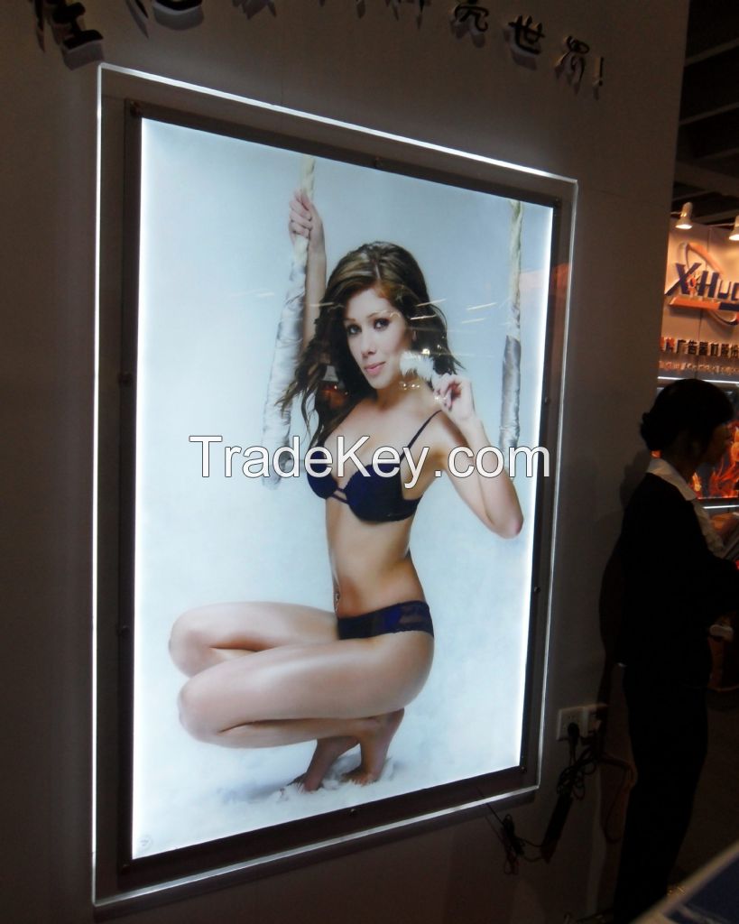 Ultra Thin Acrylic Frameless LED Illuminated Movie Poster Frame Light Box Used for Cinema/ Home Theater decorate