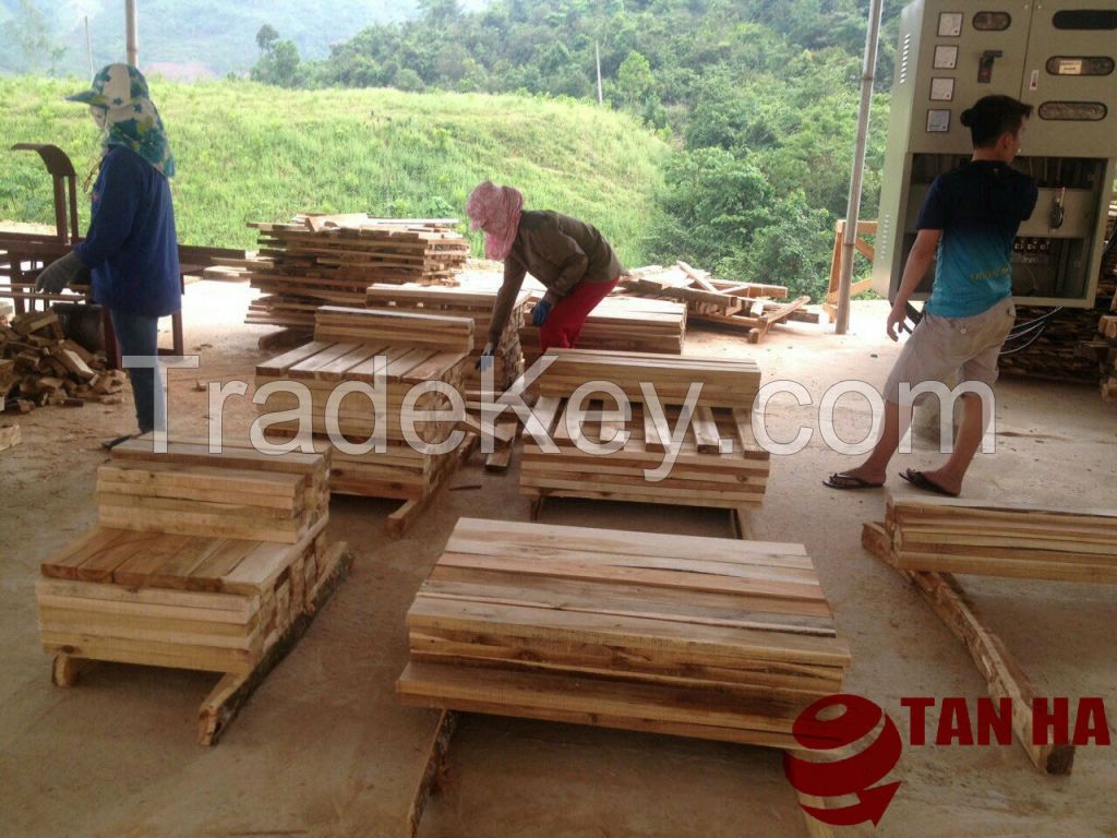 ACACIA ROUGH SAWN TIMBER