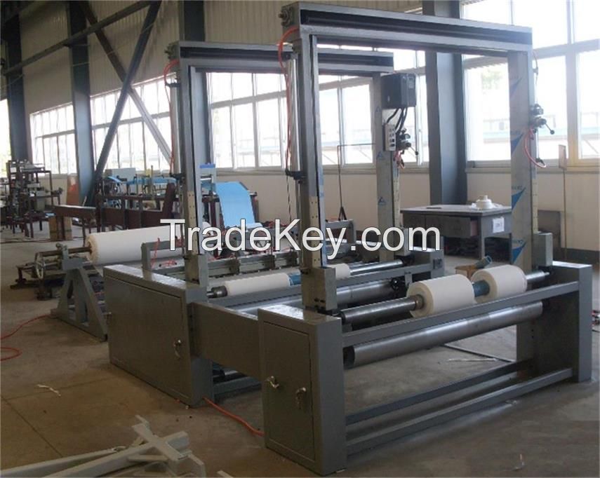 Gauze slitting and rolling machine