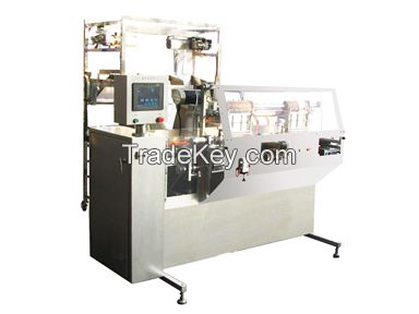 Automatic coreless bandage rolling machine