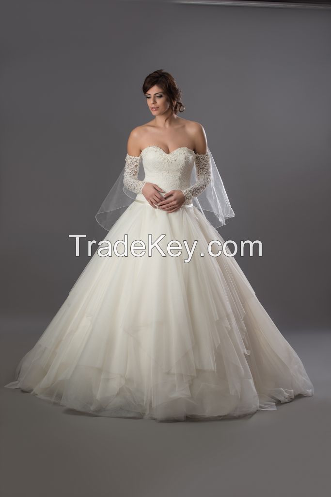 Soft tulle bridal