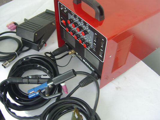 INVERTER Plause AC/DC TIG AND MMA  WELDER