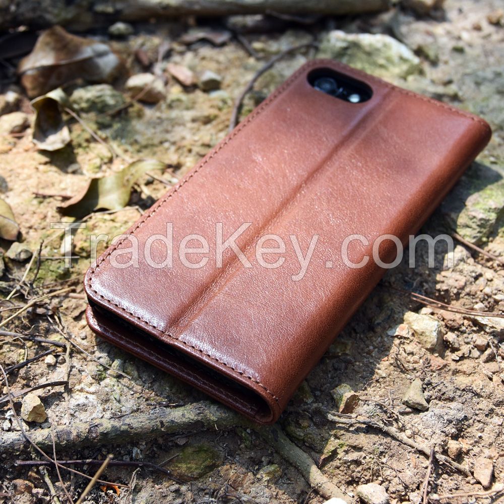 Slim handmade vegetable tanning leather case