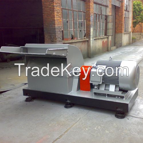 Wood chip hammer-type grinder