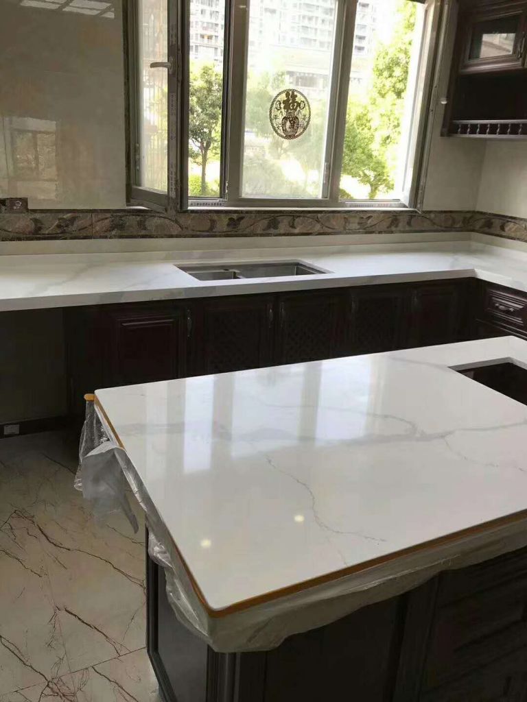 New Calacatta Artificial Quartz Stone Quartz Slab Countertop Cabinets Top Artificial Stone