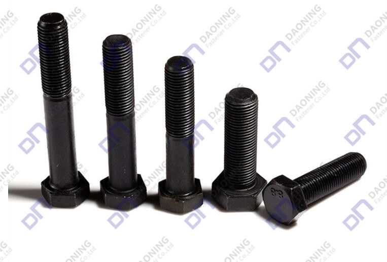 Hexagon head bolts