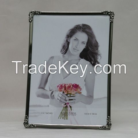 Nickel plated European style popular photo frame (105/105A)