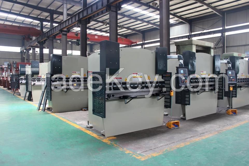 Hydraulic Press Brake / Bending Machine WC67Y Series with High Quality