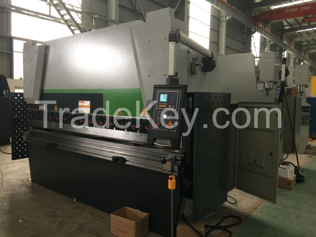 NC Controller with Hydraulic Bending Machine / Press Brake