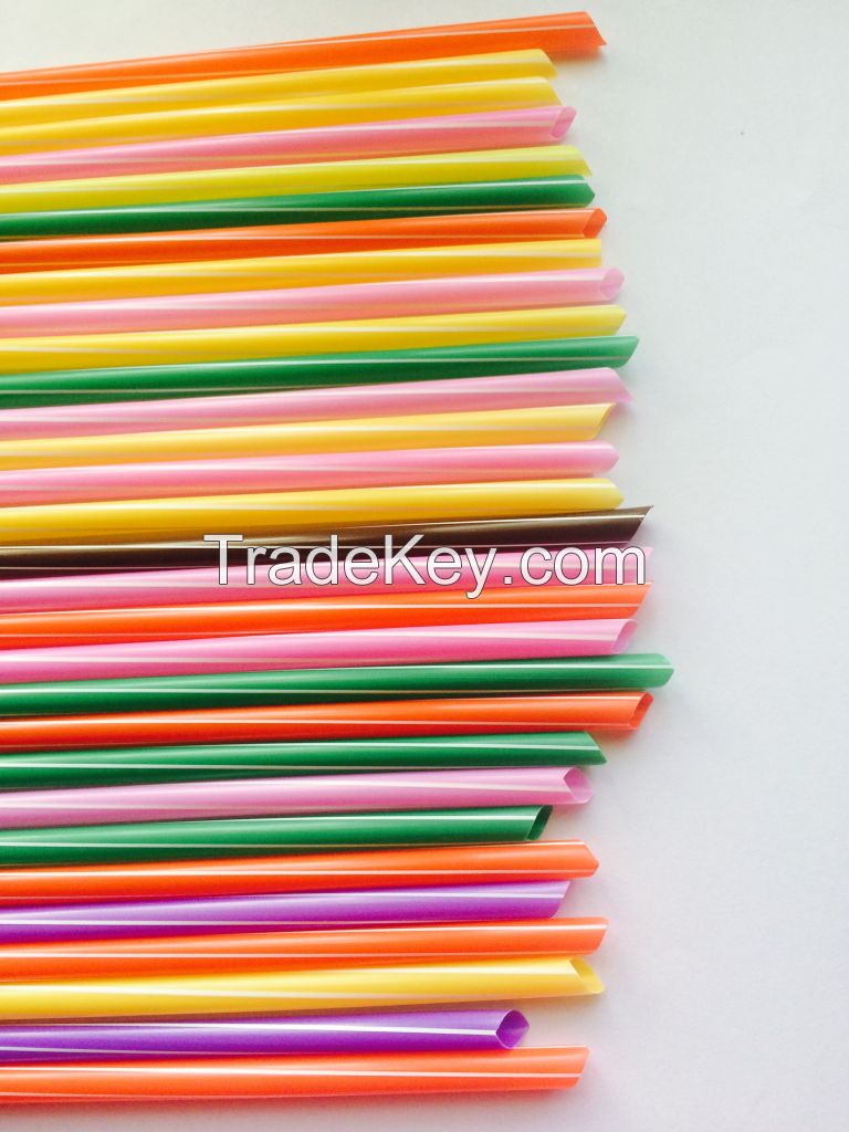 Plastic drinking straw