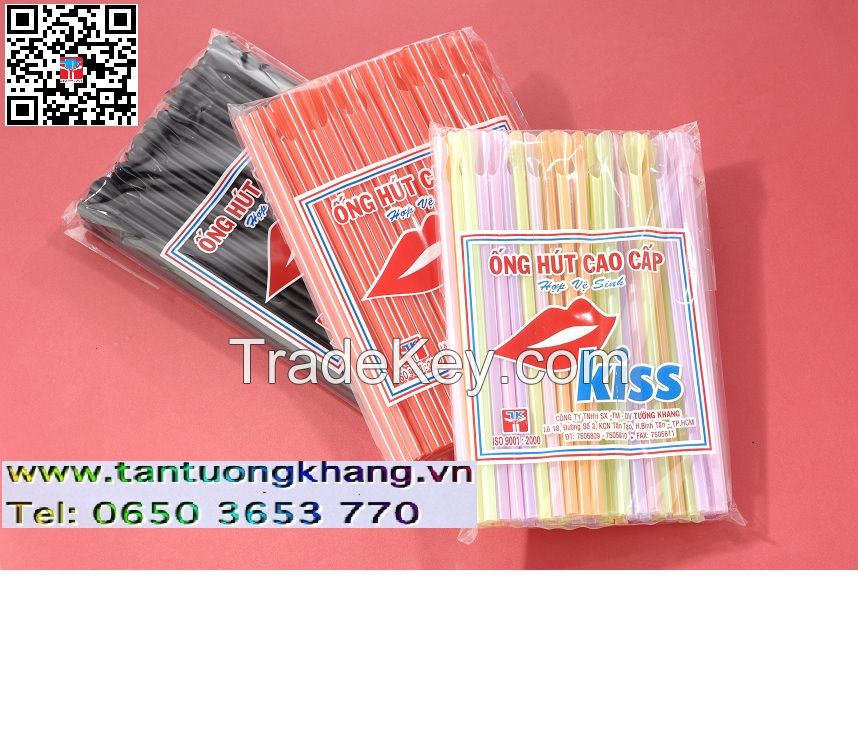 plastic drinking straw