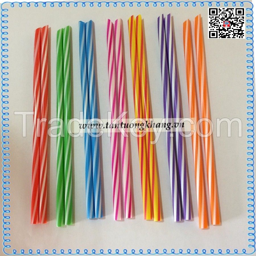 plastic drinking straw