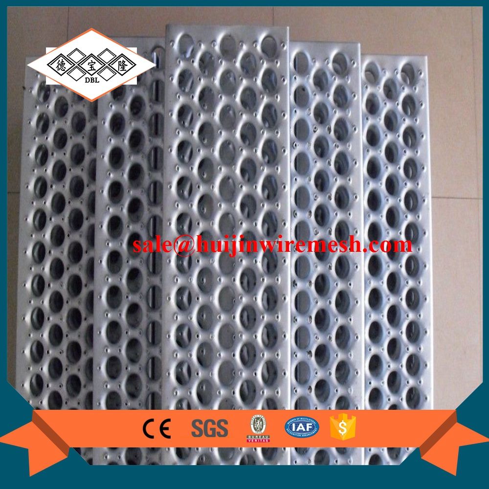 anti-slip perforated plank grating    lowes non slip stair treads