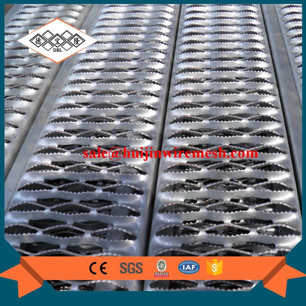 anti-slip perforated plank grating    lowes non slip stair treads